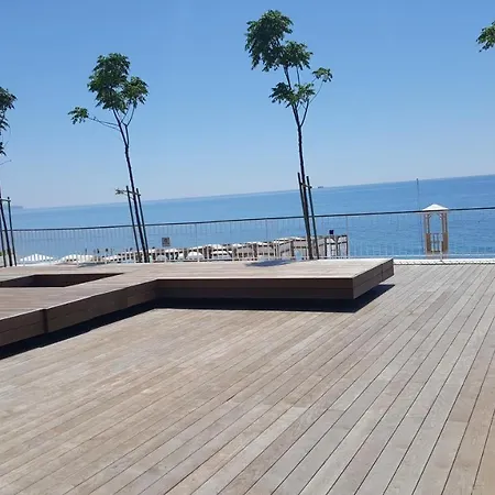Apart Otel Mango *