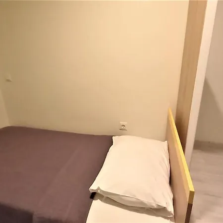 Apart Otel Mango *